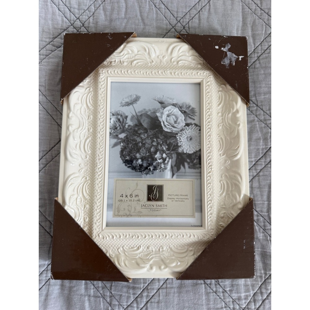 Vintage Jacklyn Smith Kmart 4X6 White Ornate Picture Frame French Country